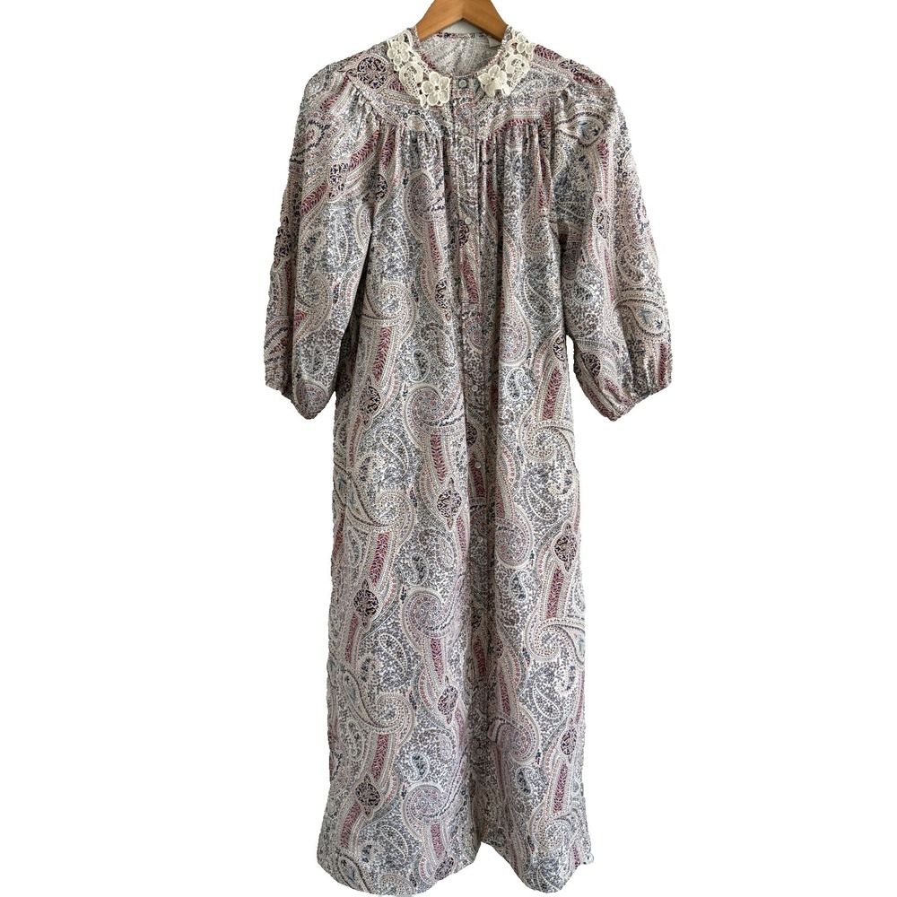 Vintage 70s Frost Bros Paisley Housecoat Women's Medium Prairie Cottagecore Lace
